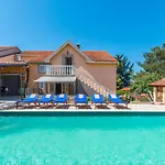 Stunning Apartment In Sveti Filip I Jakov 公寓 圣菲利普雅科夫